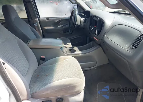 2002 Ford Expedition Xlt from USA, damaged, VIN 1FMRU15W92LA32070